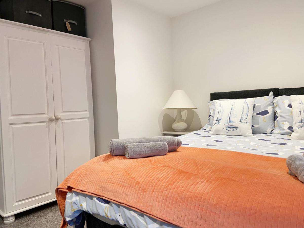 New Family Apartment Walking Distance To The Beach Bournemouth Exteriér fotografie